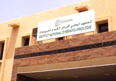 تكليف "معهد الفيروسات" بإجراء فحوص كورونا للموظفين السامين في الدولة وممثلي المنظمات الأجنبية