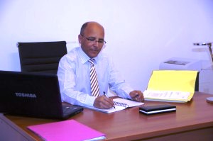 مدير ميناء الصداقة حسنه ولد اعل لادارة عملاق المناجم