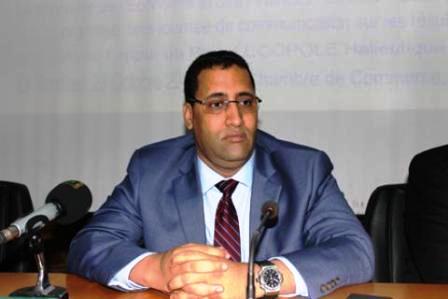 جدل حول خلفية الإحتفاظ بولد اجاي رغم المآخذ على تسييره